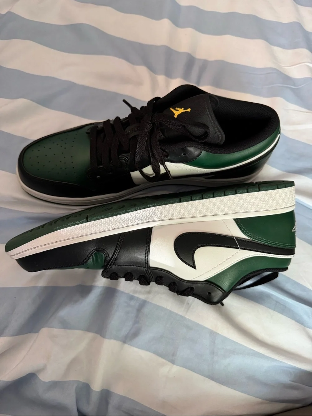 Air Jordan 1 low